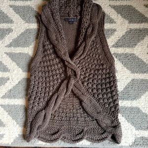 Forever 21 chunky knit cardigan vest